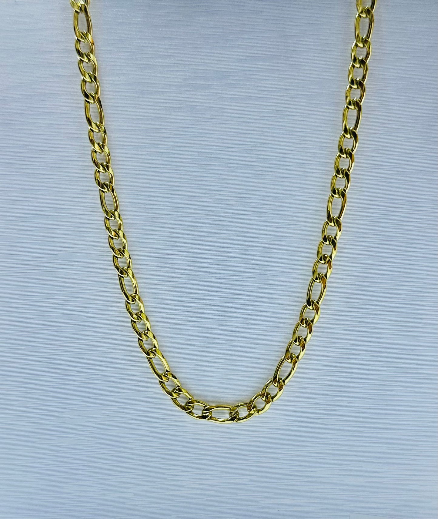 Collar cartier en acero dorado de varón #4 (60cm) por docena.