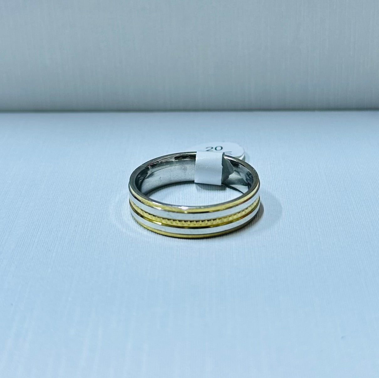 Anillo bicolor plateado y dorado (por 36 und)