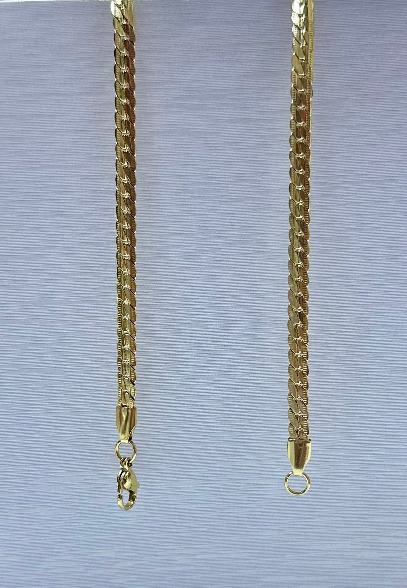 Collar en acero dorado de varón (60cm)