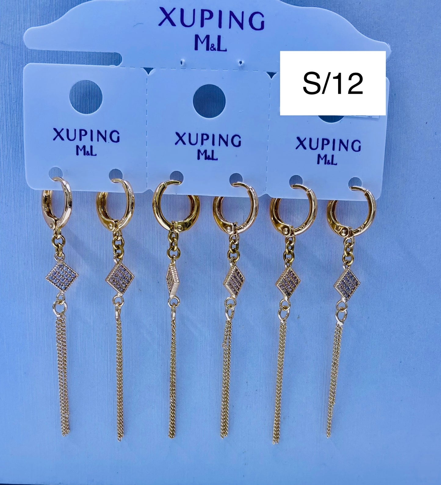 Arete Xuping M&L color 18k rose por 1 und.