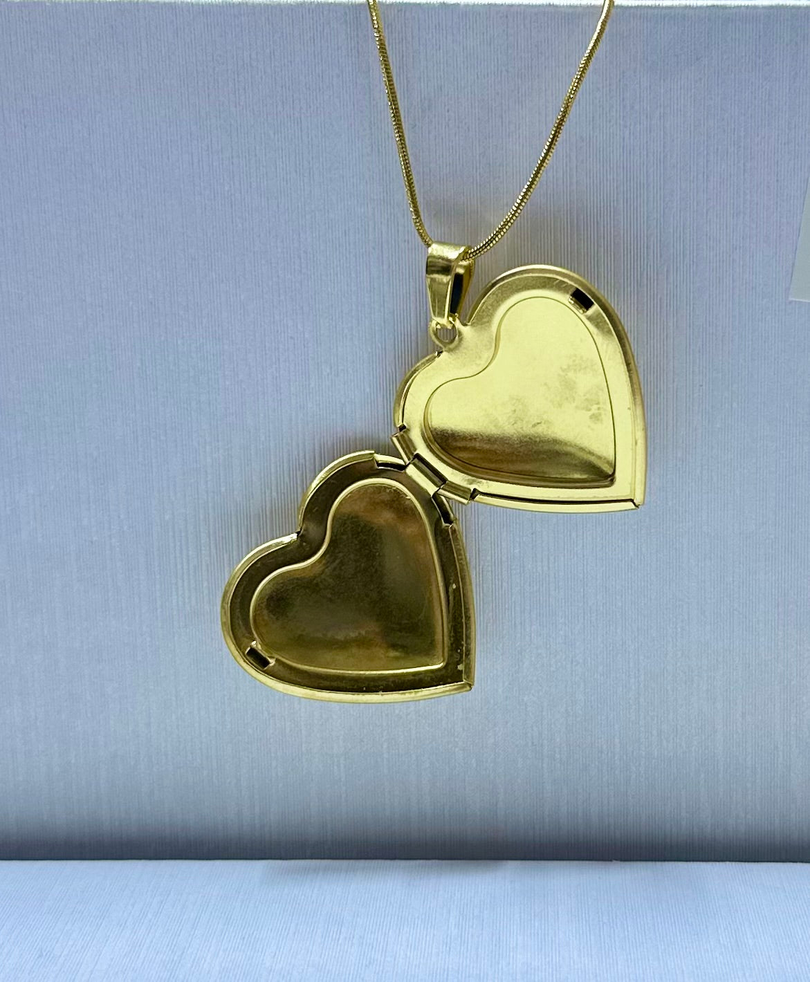 Dije relicario corazón (sin cadena)