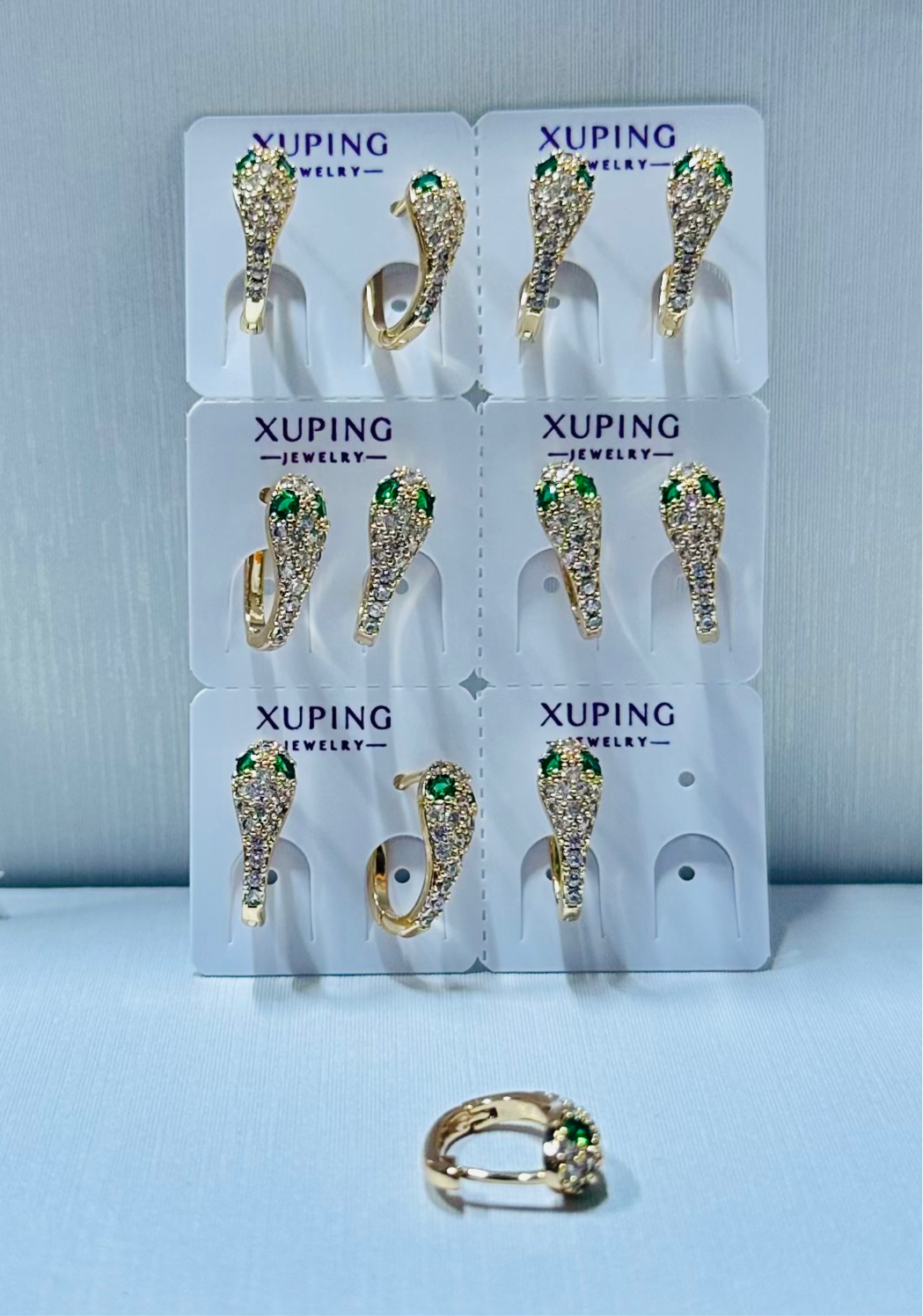 Argolla serpiente en xuping (por 1 par)