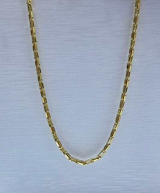 Collar en acero dorado de varón (60cm)